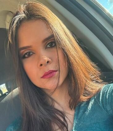Maria Eduarda Oliveira